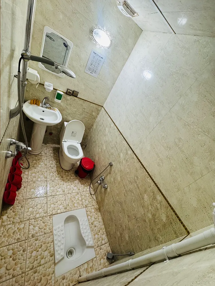 اتاق پنج دری